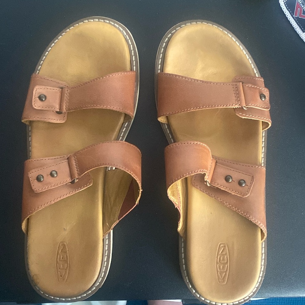 Keen Lana slide sandals